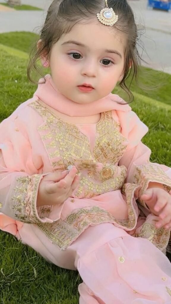 cute baby dp, cute baby images, cute baby pics, cute baby photos, cute baby pictures, cute baby wallpapers, baby profile picture, adorable baby dp, baby dp for whatsapp, baby dp for instagram