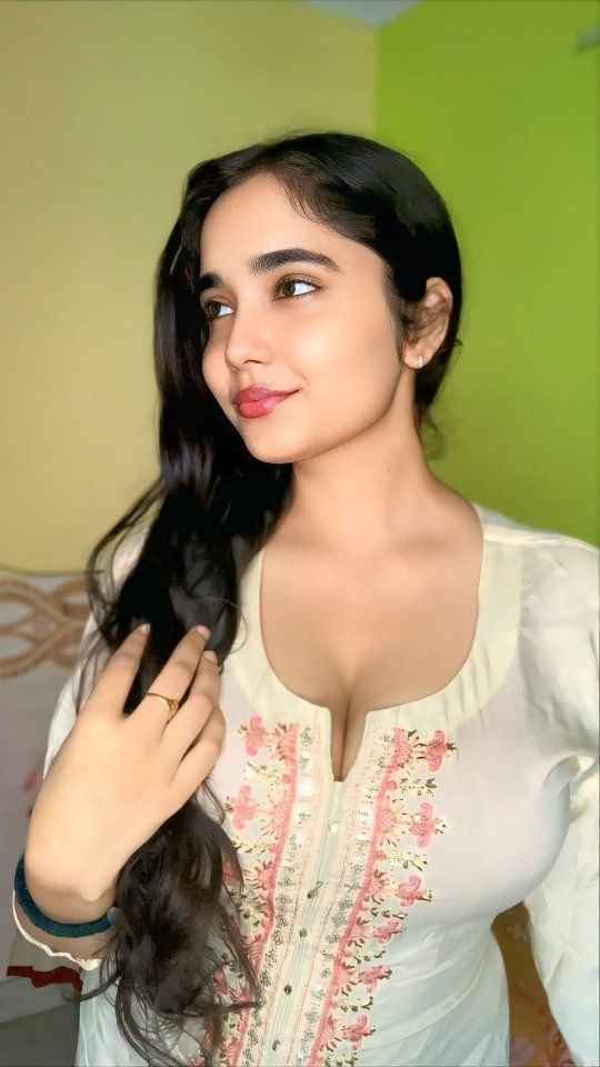 cute girl pic, cute girl dp, cute girl images, cute girl photos, cute girl pictures, cute girl wallpapers, beautiful cute girl, cute girl profile picture, cute girl dp for whatsapp, cute girl dp for instagram