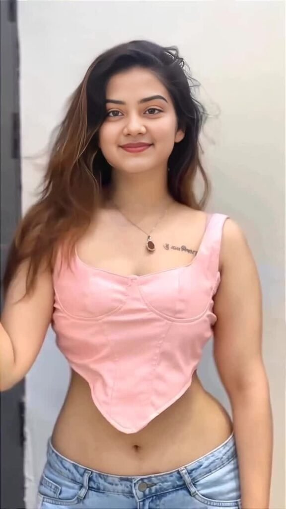 girls dp, girls images, girls photos, girls pictures, girls pics, girls wallpapers, beautiful girls dp, stylish girls dp, cute girls dp, girls profile picture