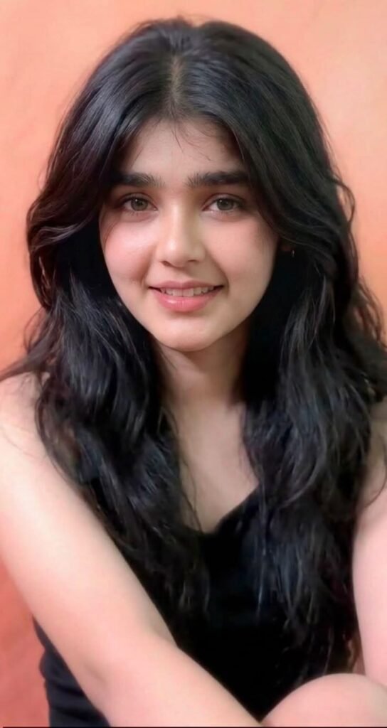 girls dp, girls images, girls photos, girls pictures, girls pics, girls wallpapers, beautiful girls dp, stylish girls dp, cute girls dp, girls profile picture