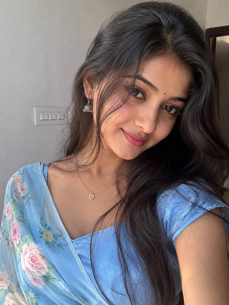 cute girl pic, cute girl dp, cute girl images, cute girl photos, cute girl pictures, cute girl wallpapers, beautiful cute girl, cute girl profile picture, cute girl dp for whatsapp, cute girl dp for instagram