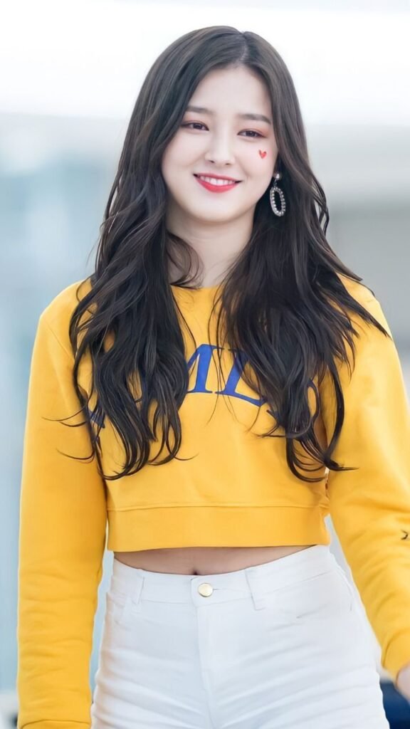 korean girls dp, korean girl photos, korean girl images, korean girl pics, korean girl pictures, korean girl wallpapers, cute korean girl dp, aesthetic korean girl dp, korean profile picture, stylish korean girl images