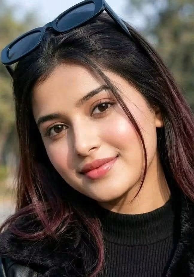 girls dp, girls images, girls photos, girls pictures, girls pics, girls wallpapers, beautiful girls dp, stylish girls dp, cute girls dp, girls profile picture